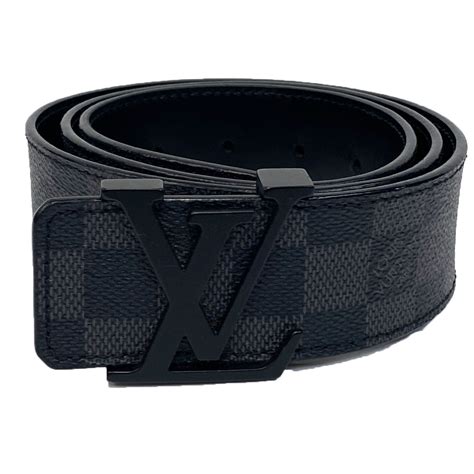 lv initiales 40mm reversible belt ราคา|เข็มขัดรุ่น LV Initiales ขนาด 40 มม. ใส่ได้ทั้งสองด้าน.